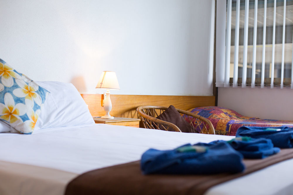 Tropical Gateway Motor Inn Rockhampton Buitenkant foto